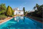 4 bed Villa for sale in Guadalmina
