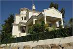 5 bed Villa for sale in Estepona