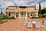 5 bed Villa for sale in El Paraiso