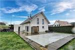 4 bed Villa for sale in Haut-rhin