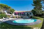 3 bed Villa for sale in Grasse