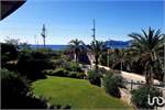 Villa for sale in Cannes La Bocca