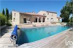 6 bed Villa for sale in Vaucluse