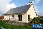 4 bed Villa for sale in Manche