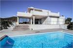 5 bed Villa for sale in Corse-du-sud