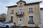 5 bed Villa for sale in Marne