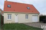 3 bed Villa for sale in Oise