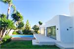 5 bed Villa for sale in Marbella