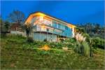 11 bed House for sale in Massarosa