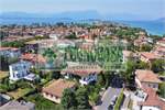 2 bed Flat for sale in Sirmione