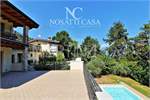 3 bed Flat for sale in Toscolano-maderno